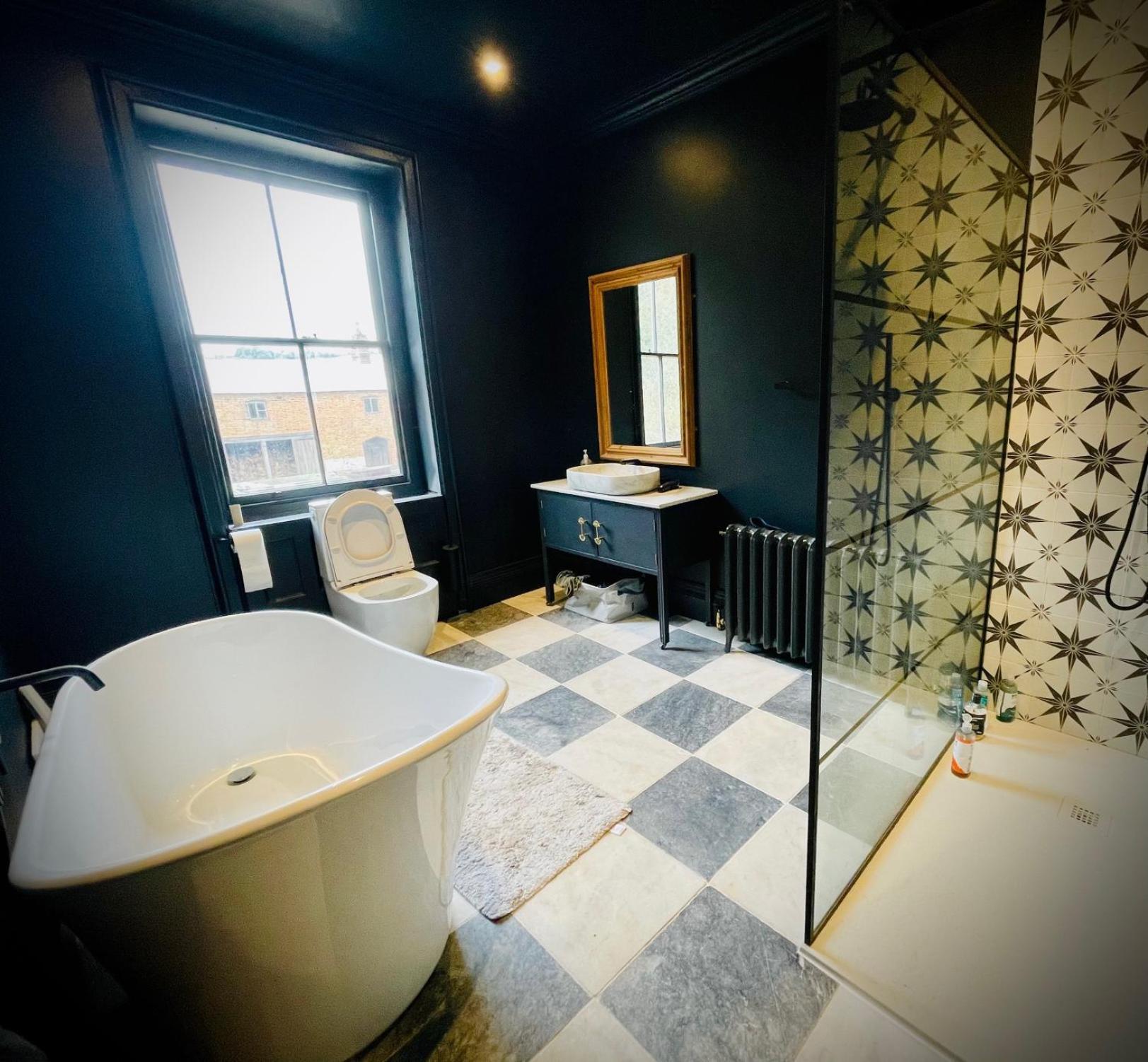 Llanerchydol Hall Suites เวลช์พูล ภายนอก รูปภาพ
